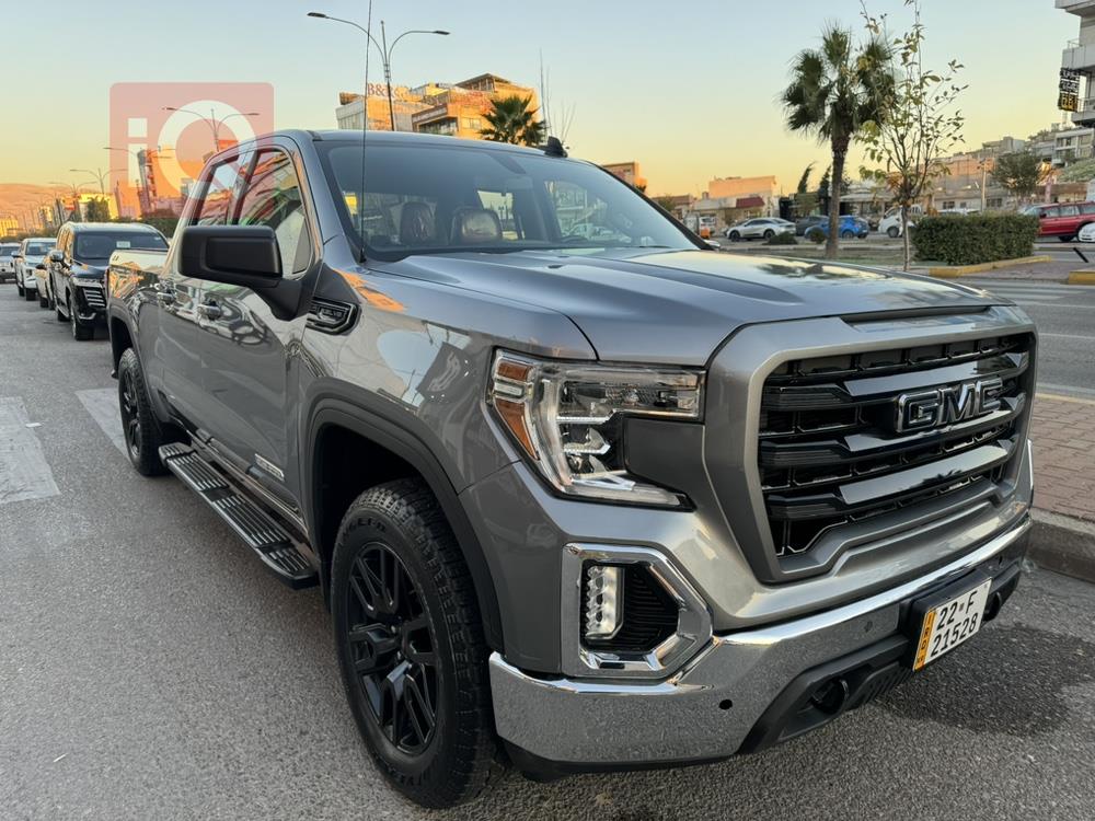 GMC Sierra